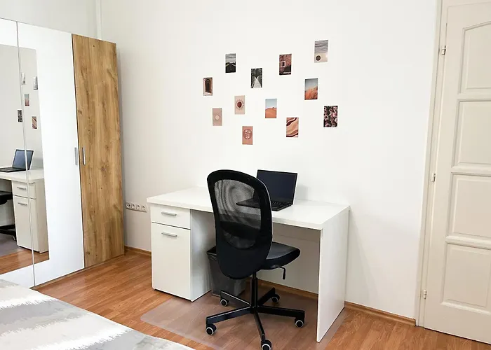 Majestic Residency - 3 Bedrooms Hotell *