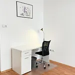 Majestic Residency - 3 Bedrooms Hotel