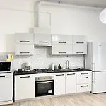 Majestic Residency - 3 Bedrooms Hotel