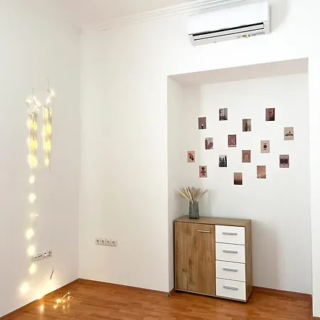 Majestic Residency - 3 Bedrooms Hotel *