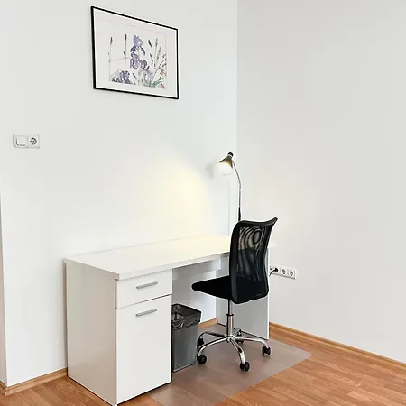 Majestic Residency - 3 Bedrooms Hotel