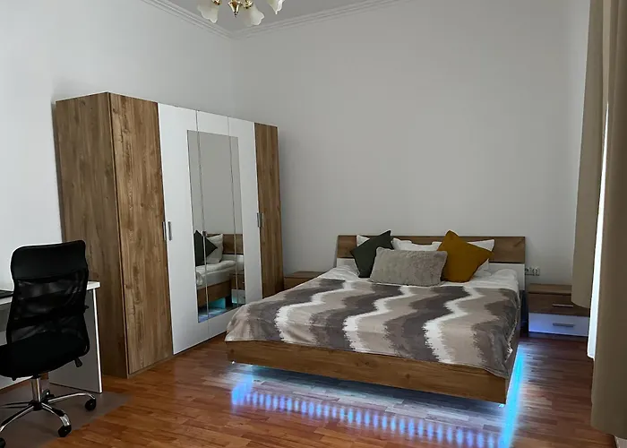 Majestic Residency - 3 Bedrooms * Budapest