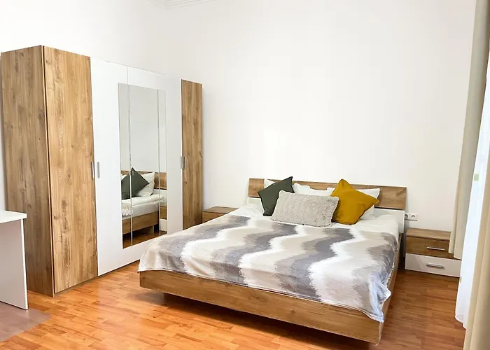 Majestic Residency - 3 Bedrooms * Budapest