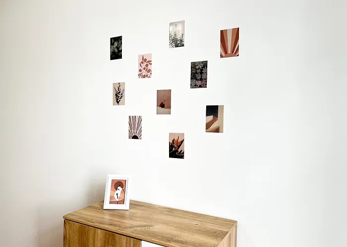 Hotel Majestic Residency - 3 Bedrooms *